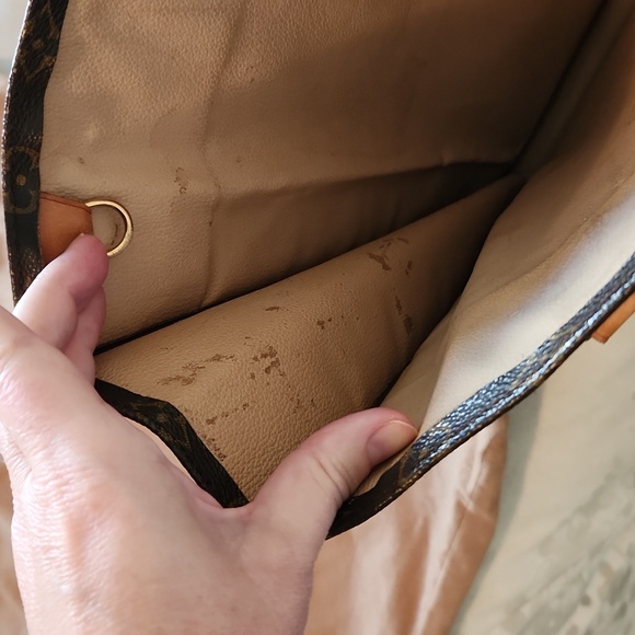 Vintage 90s Louis Vuitton Magazine Bag - Picture 12 of 17